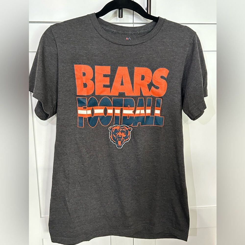 Chicago Bears Majestic Triple Peak Gray Graphic T-Shirt Men’s Small NFL